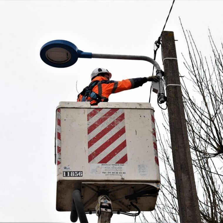 ELECTRICIEN DE RESEAUX